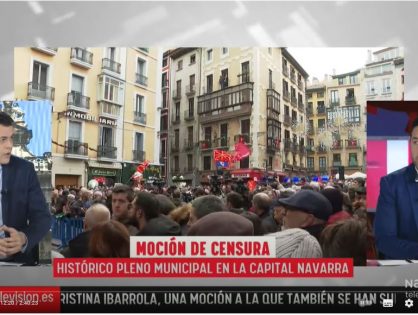 Tertulia en directo durante la moción de censura de la alcaldesa de Pamplona